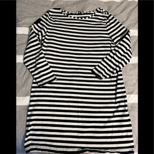 Vineyard vines dress